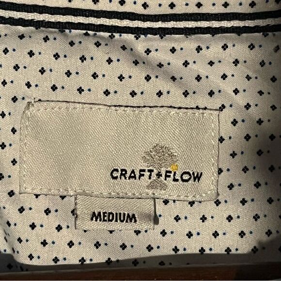 Men's Craft + Flow Blue Short Sleeve Printed Button Down Shirt - Picture 8 of 9